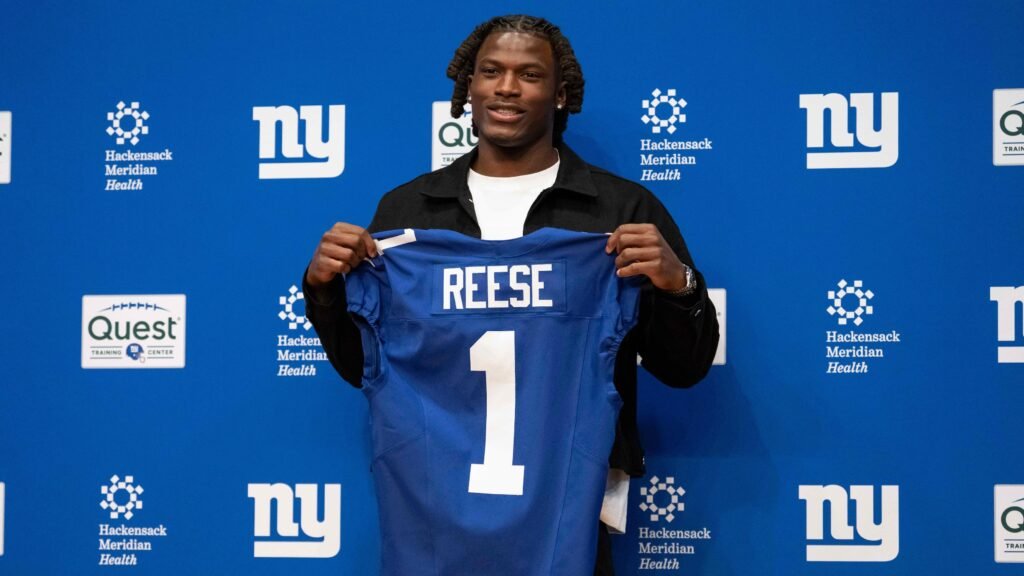 Arvell Reese, Giants Agree to Rookie Contract After 2026 NFL Draft, Full Details Revealed