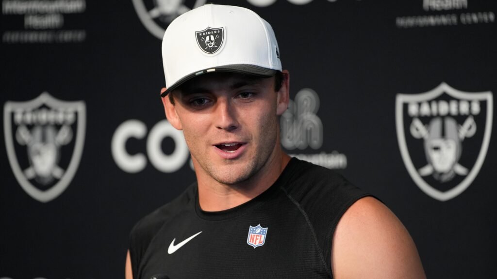 Brock Bowers Updates Knee Injury, Status for 2026 NFL Season Amid Raiders OTAs