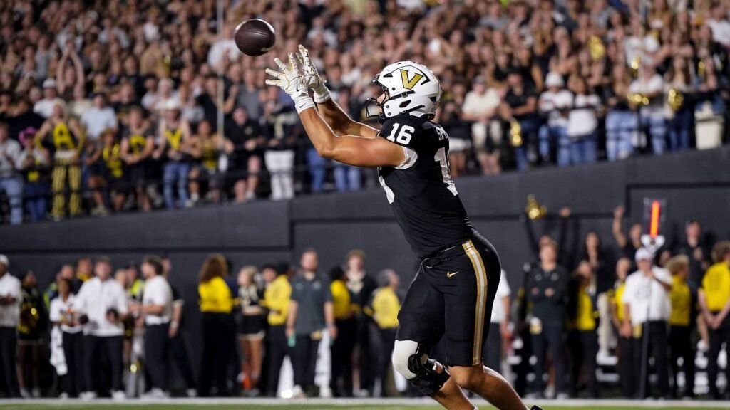 Cole Spence And The Tight Ends Cole Spence And The Tight Ends