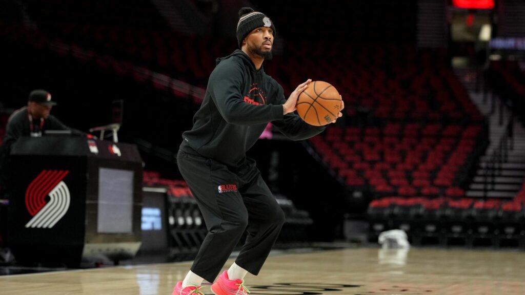 Damian Lillard Calls Himself 2nd-Best Shooter in NBA History in Trending Post Responding to Reporter Damian Lillard Calls Himself 2nd-Best Shooter in NBA History in Trending Post Responding to Reporter