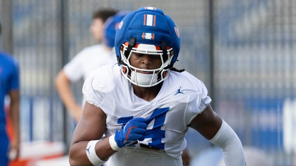 Florida football’s KJ Ford among top SEC impact freshmen for 2026 Florida football's KJ Ford among top SEC impact freshmen for 2026