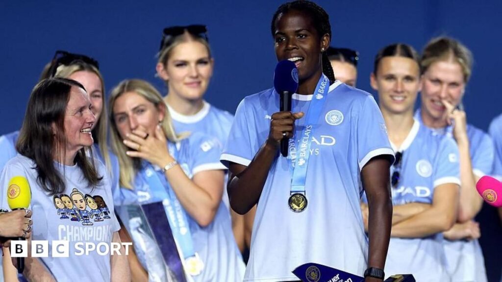 Khadija Shaw signs new Manchester City deal until 2030 Khadija Shaw pictured during Manchester City's parade after winning the Women's Super League title
