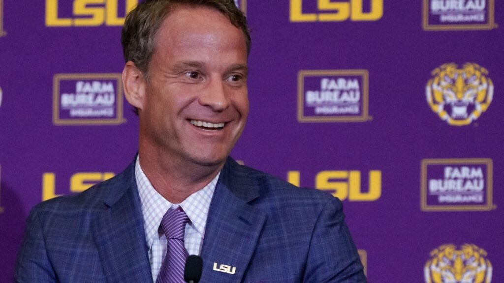Lane Kiffin discusses why he chose coaching LSU over Florida football Lane Kiffin discusses why he chose coaching LSU over Florida football