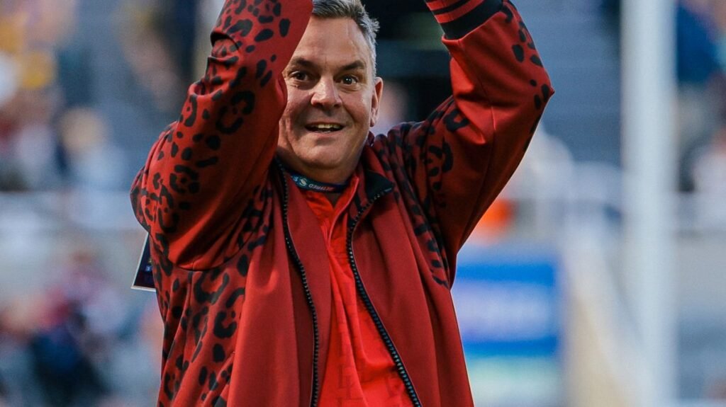 Leigh Leopards’ wild Las Vegas plan includes New York party on the way All Out Rugby League