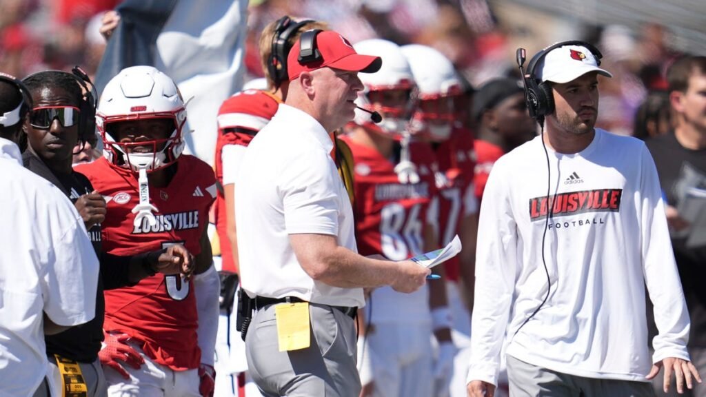 Louisville football 2027 recruiting class updates, Jeff Brohm commits