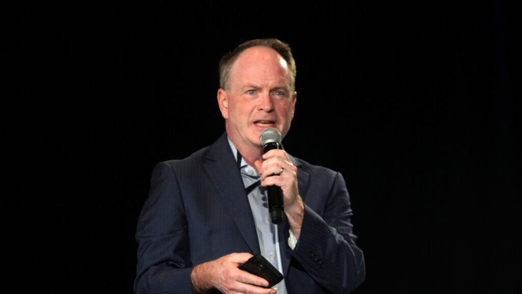 NFL chief spokesperson Brian McCarthy wins Horrigan Award NFL chief spokesperson Brian McCarthy wins Horrigan Award