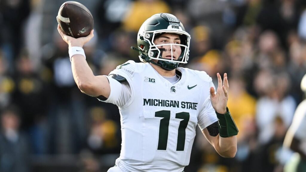 Nebraska Football Opponent Preview: Michigan State Nebraska Football Opponent Preview: Michigan State