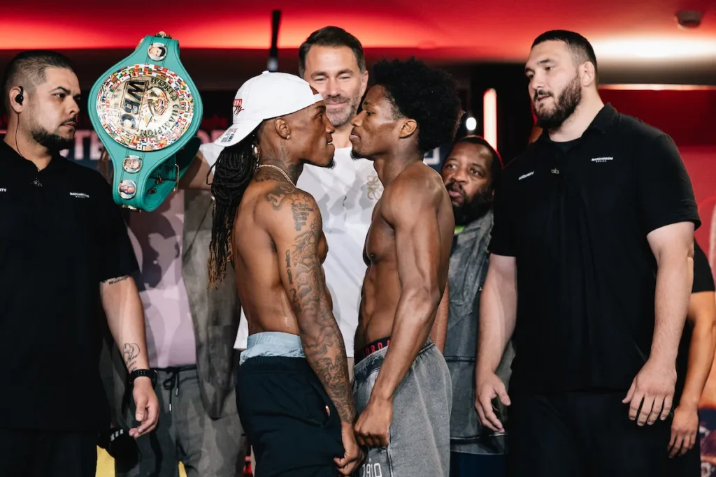 Raymond Ford’s trainer sees ‘passion’, not emotion, in his fighter Is age finally catching up to Oleksandr Usyk at the age of 39?