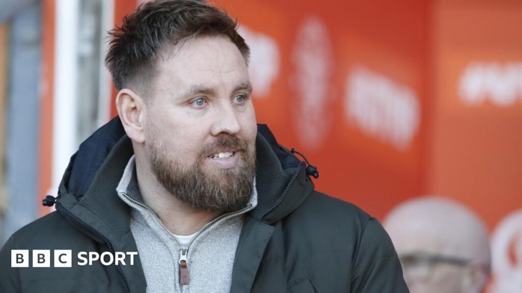 Rob Elliot: Carlisle United replace Mark Hughes as head coach Rob Elliot during his time as manager of Crawley