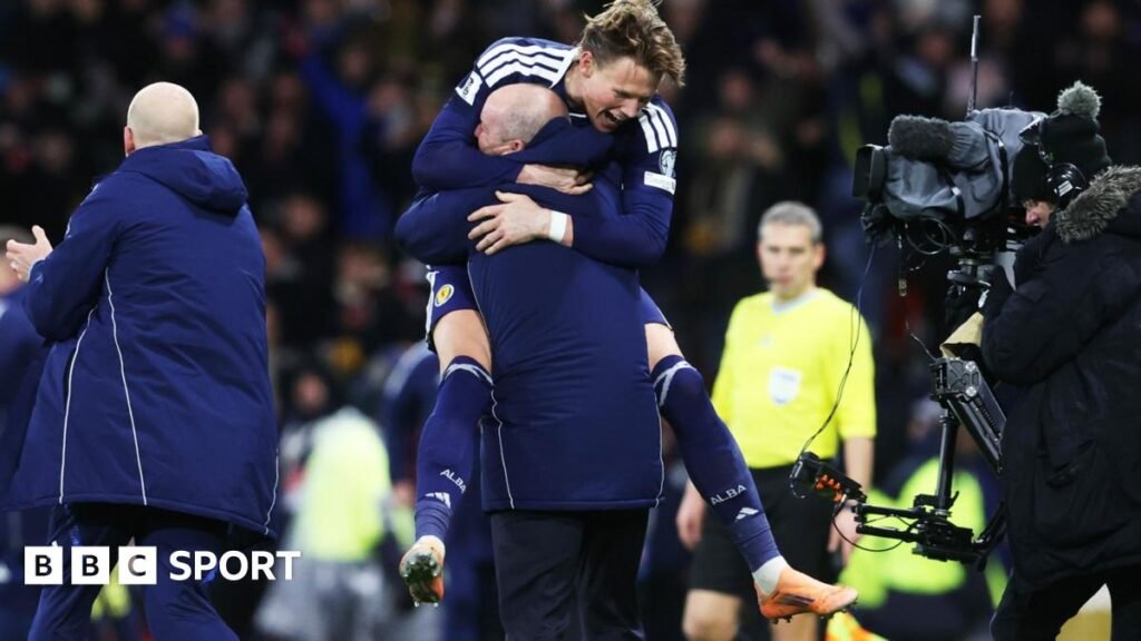 Scotland: Scott McTominay ‘would love’ Steve Clarke to extend stay Scotland Head Coach Steve Clarke with Scott McTominay during a World Cup 2026 Qualifier between Scotland and Denmark at Hampden Park, on November 18, 2025