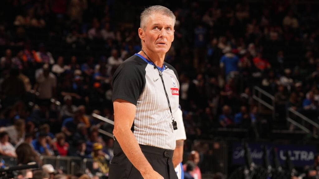 Scott Foster Among NBA Referees Announced for SGA, Thunder vs. Wemby, Spurs Game 4