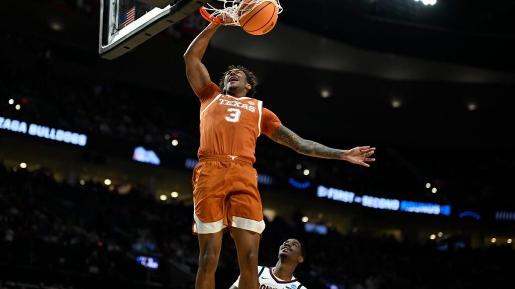 Sixers select Dailyn Swain at No. 22 overall