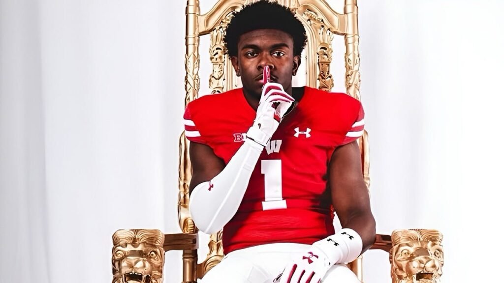 Wisconsin football loses RB signee Qwantavius Wiggins to Georgia State Wisconsin football loses RB signee Qwantavius Wiggins to Georgia State