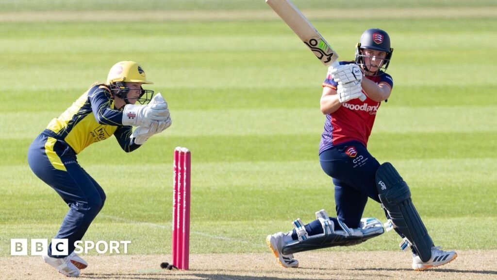 Women’s T20 Blast: Hampshire beat Essex despite Grewcock half-century Jodi Grewcock swings a ball to leg for Essex against Hampshire