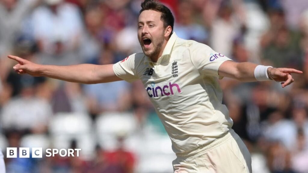 Steven Finn column banner