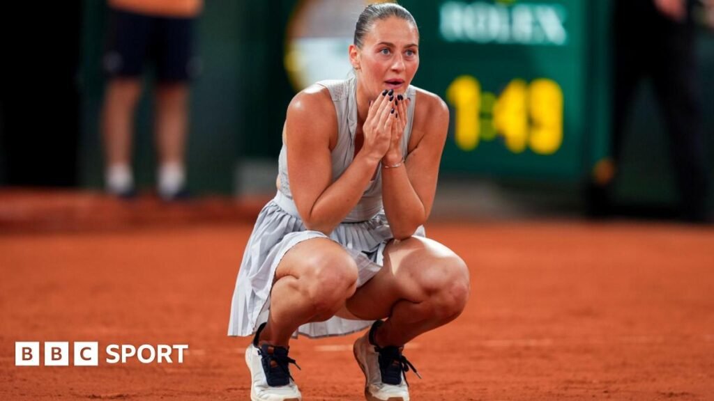French Open 2026 results: Marta Kostyuk beats Elina Svitolina and dedicates match to Ukraine Marta Kostyuk crouches down with her hands on her face after completing victory over Elina Svitolina