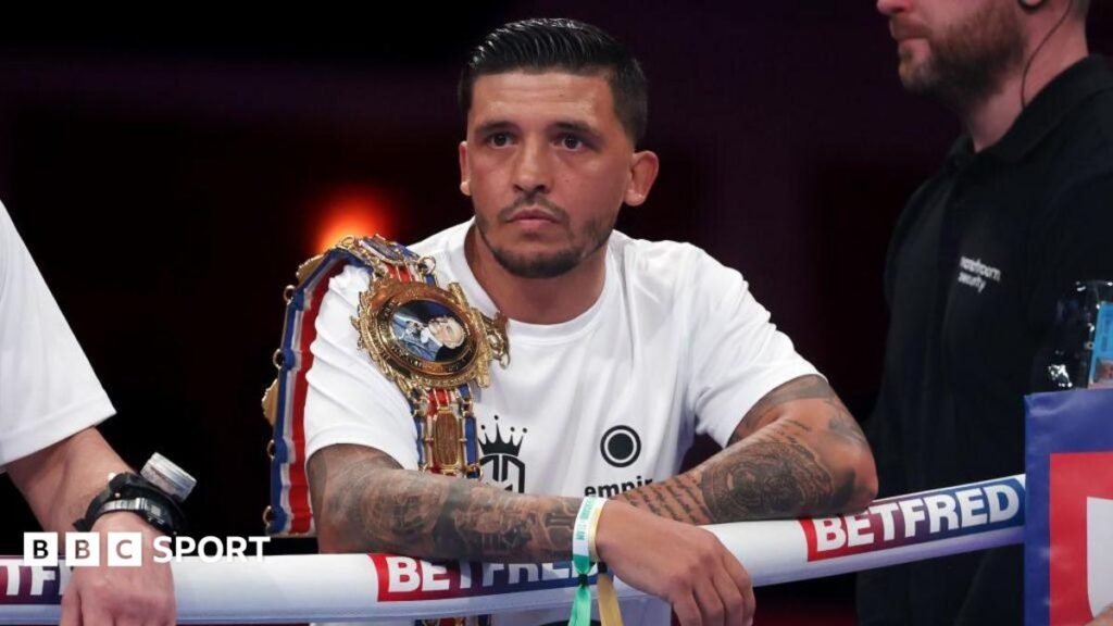 Lee Selby: Why a world champion boxer has gone bareknuckle Lee Selby wears a white t-shirt with a Lonsdale belt over his shoulder, leaning on the ropes from the ring apron ahead of a Joe Cordina fight in Cardiff