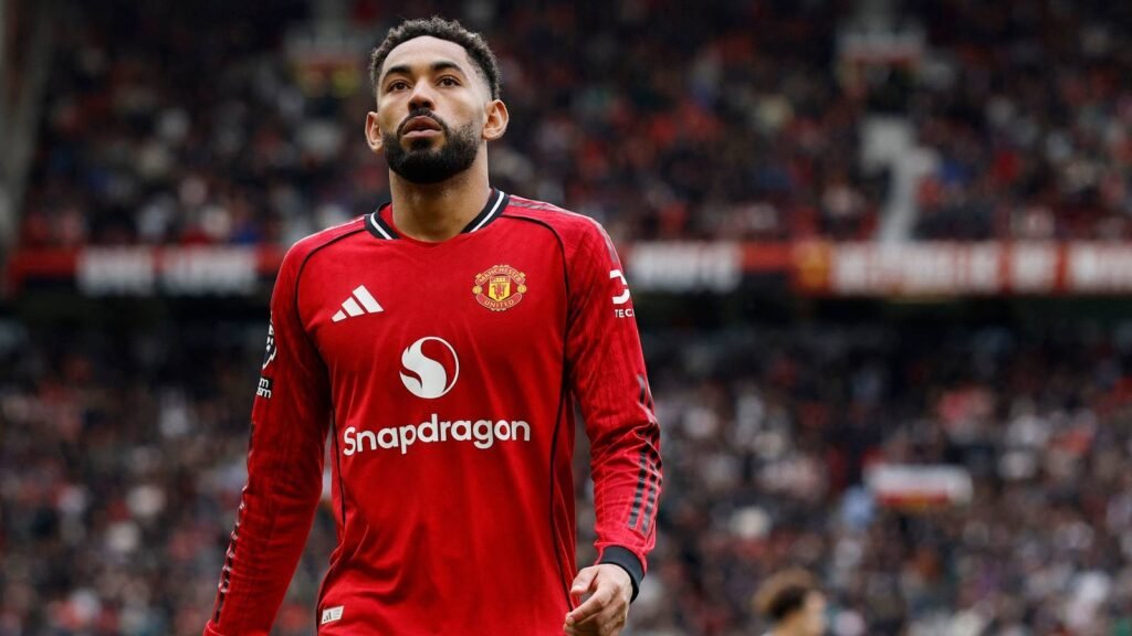 Man Utd in talks for “one of the best LWs in Europe” Man Utd in talks for "one of the best LWs in Europe"