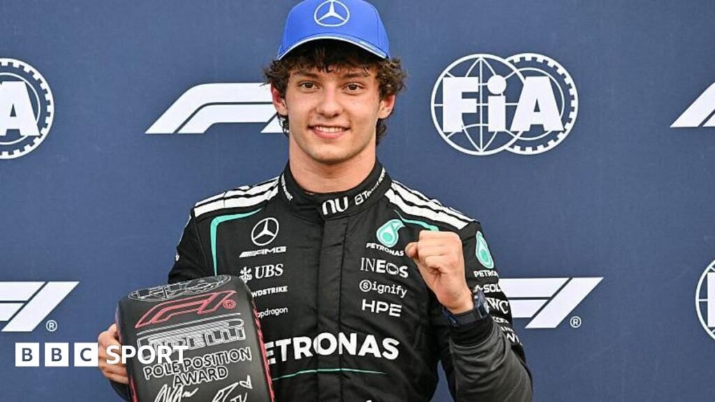 Monaco Grand Prix: Kimi Antonelli pips Max Verstappen pole with Lewis Hamilton third Kimi Antonelli smiles and holds the pole position trophy after qualifying in Monaco