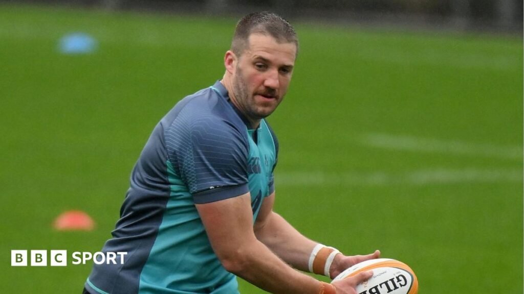 Stuart McCloskey in Ireland training in Sydney