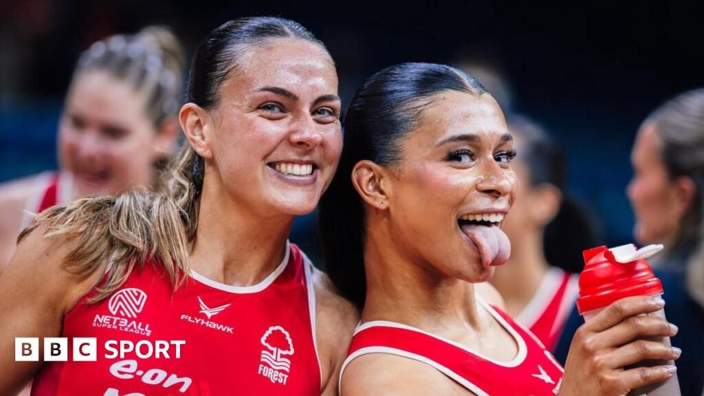 Tash Pavelin and Jayda Pechova