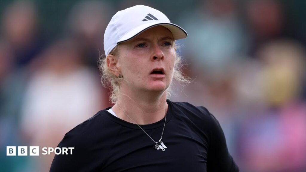 Nottingham Open: Francesca Jones misses two match points in loss to Talia Gibson Francesca Jones reacts to a point