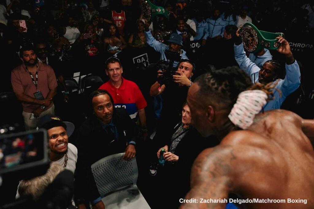 Image: O'Shaquie Foster Says Shakur Stevenson Gets 'Emotional' When He's Mentioned
