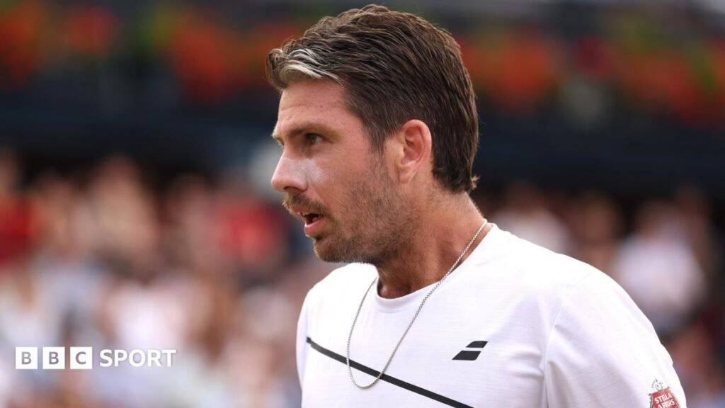 Queen’s: Cameron Norrie beaten by Alejandro Davidovich Fokina but Arthur Fery through Serena and Venus Williams with the Wimbledon doubles trophies in 2016