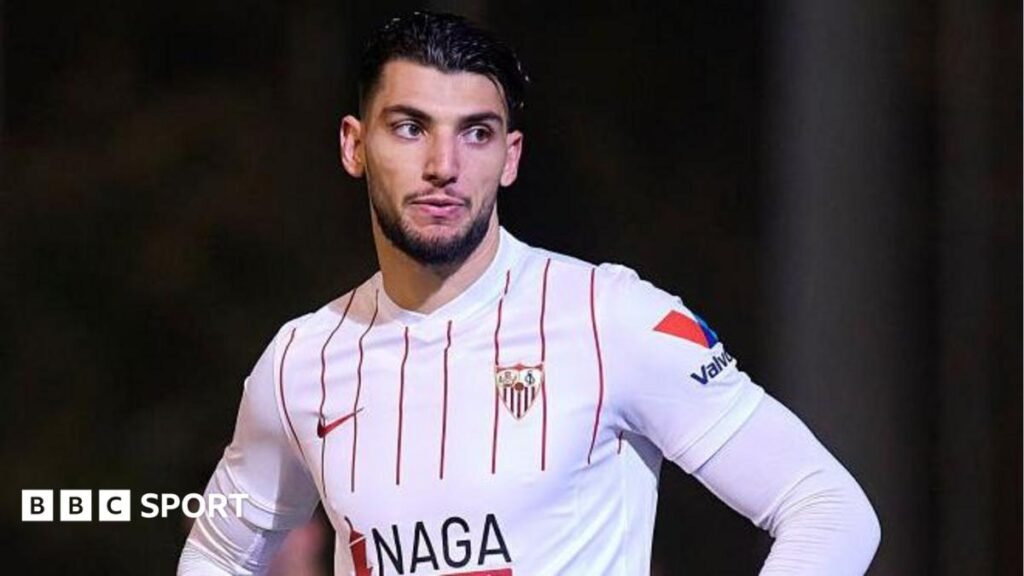 Rafael Mir of Sevilla FC