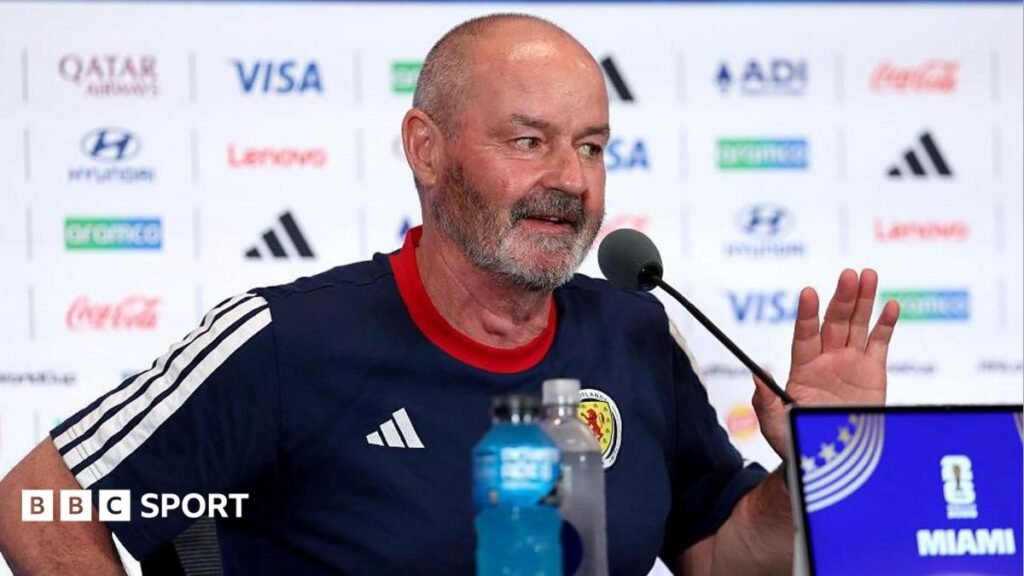 Scotland have coping strategy for weather delays, says Clarke Scotland head coach Steve Clarke