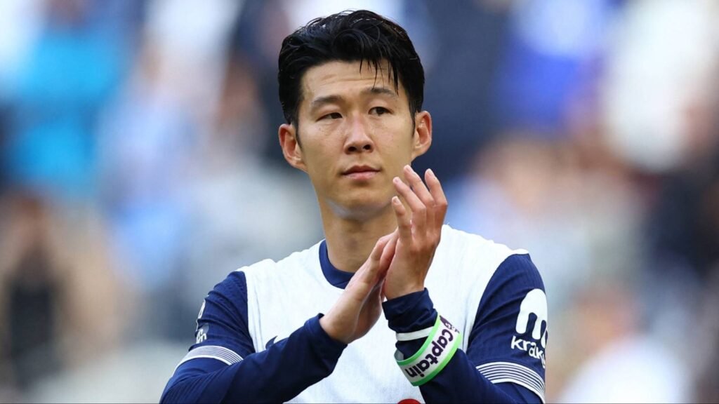 Spurs enter talks to sign "one of the best wingers in the world"