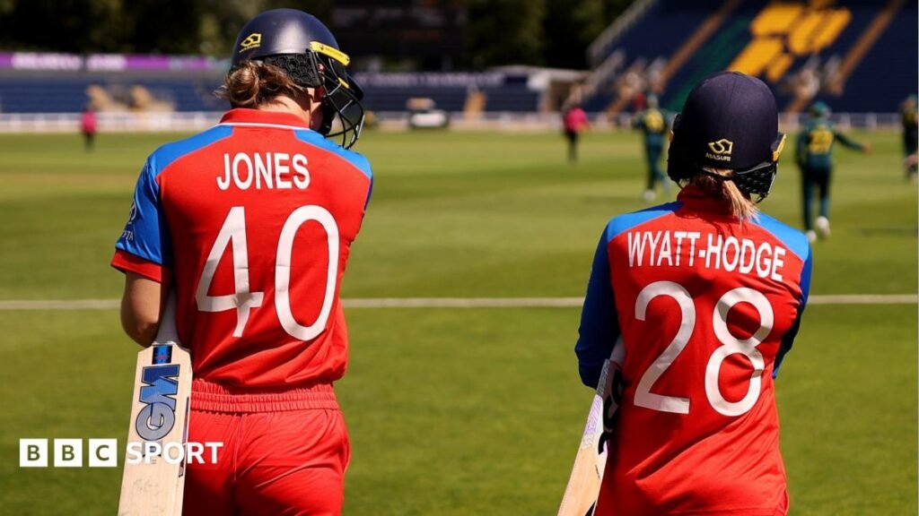 Women’s T20 World Cup: Sophia Dunkley dropped and Amy Jones to open as England play Australia Amy Jones batting v India