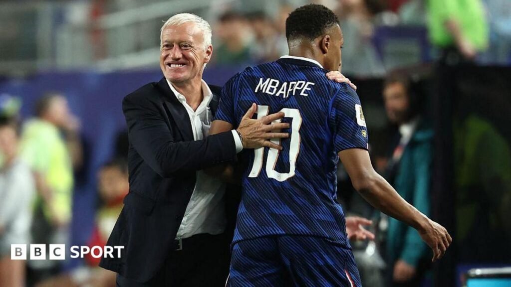 An image of Didier Deschamps and Kylian Mbappe hugging during the World Cup 2026