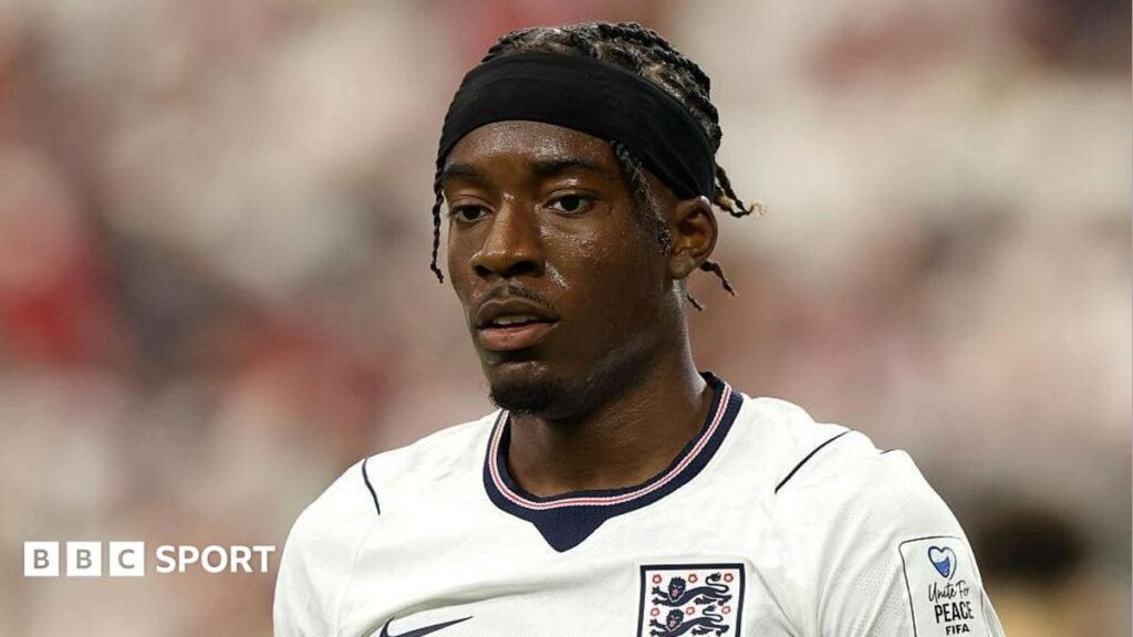 Noni Madueke in action for England against Croatia