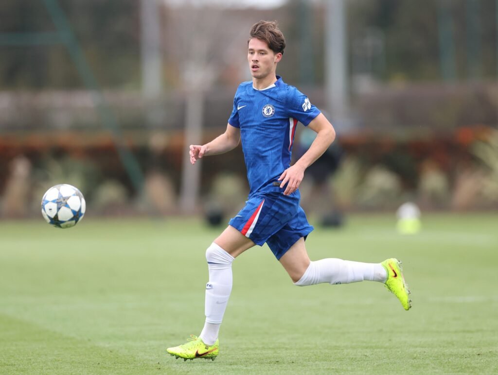 19 year old Chelsea academy star set for first senior loan Harrison Murray-Campbell of Chelsea