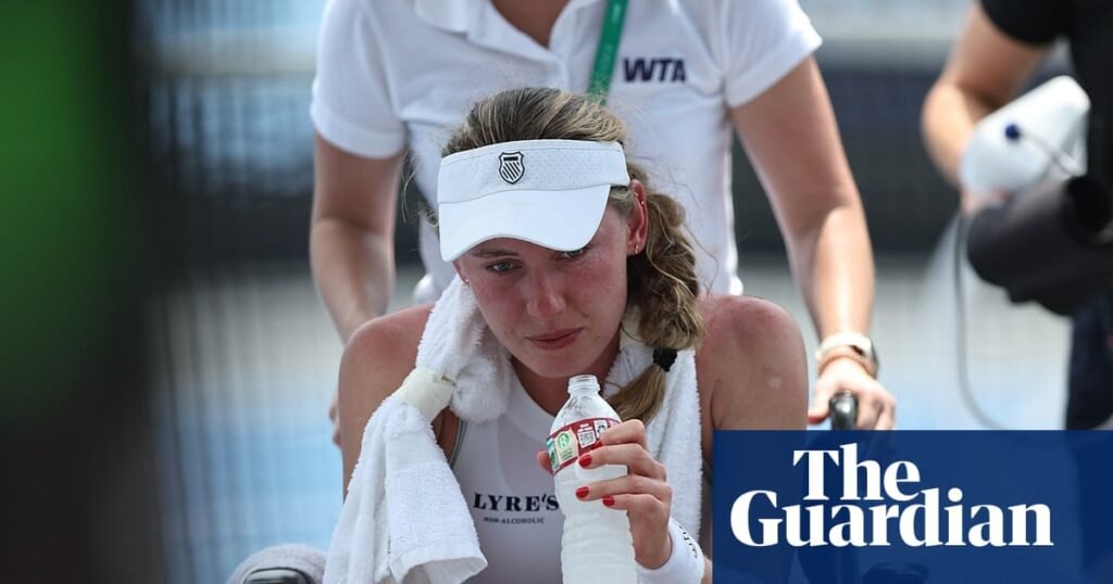 Alexandrova collapses on court during defeat as Memphis heat takes toll | Tennis Alexandrova collapses on court during defeat as Memphis heat takes toll | Tennis