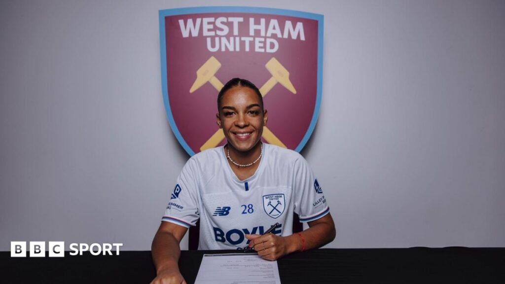 France defender Estelle Cascarino joins West Ham permanently Estelle Cascarino