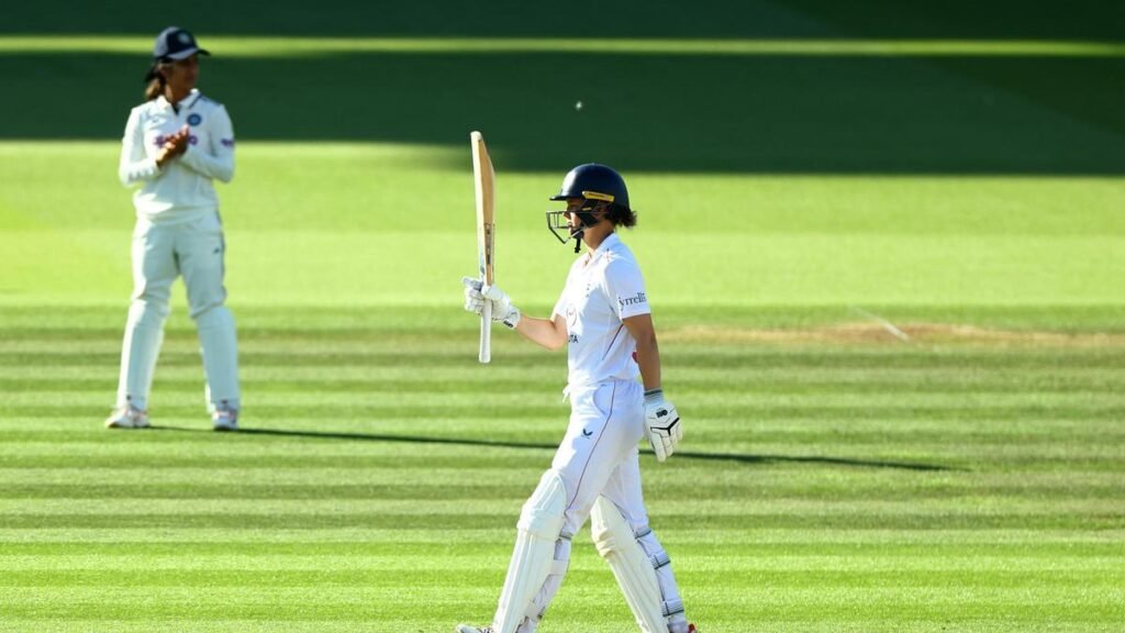 IND vs ENG Women’s Test, Day 4 LIVE Score: Harmanpreet and Co. on the precipice of historic victory at Lord’s IND vs ENG Women’s Test, Day 4 LIVE Score: Harmanpreet and Co. on the precipice of historic victory at Lord’s