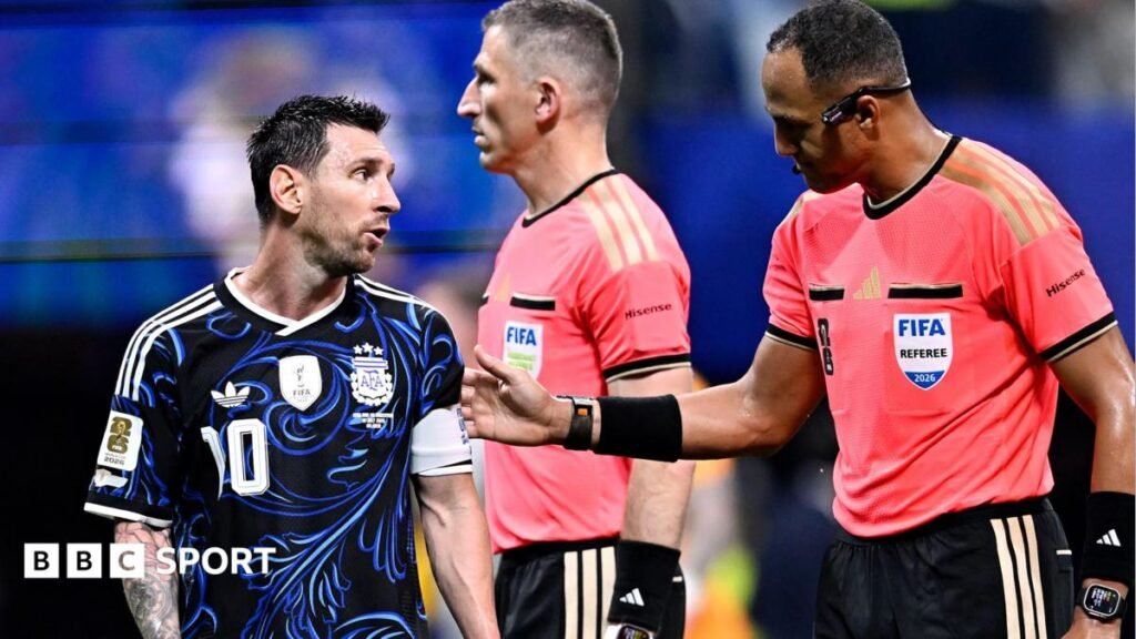 I’ve been a World Cup official – I promise you there is no favouritism Lionel Messi of Argentina talks to referee Francois Letexier during the FIFA World Cup 2026 Round of 16 match against Egypt