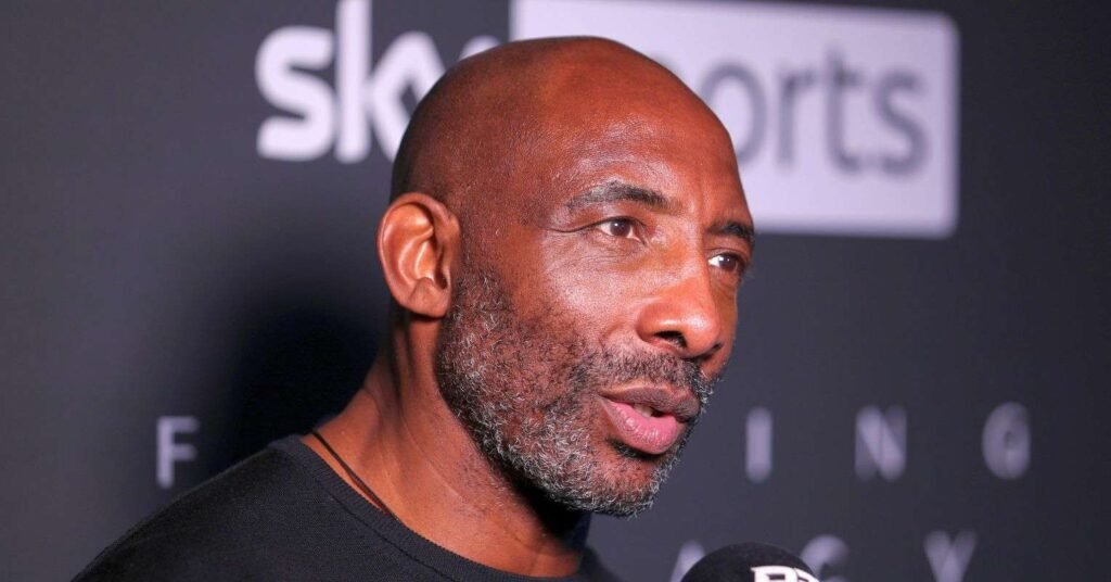 Johnny Nelson says heavyweight challenger will ‘regret’ fighting on for too long: “Think about your health” Johnny Nelson says heavyweight challenger will ‘regret’ fighting on for too long: “Think about your health”