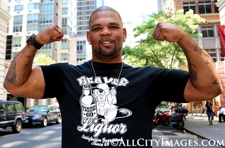 Mike Perez to take on Aloys Junior on August 29 Itauma-Hrgovic undercard O'Shaquie Foster BLASTS Shakur Stevenson: "He Disrespected Me As A Man"