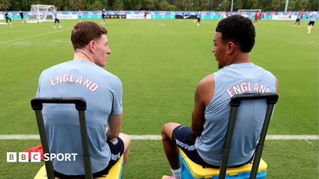 Premier League: Why are transfer fees soaring? Elliot Anderson and Morgan Rogers during an England training session before the 2026 World Cup