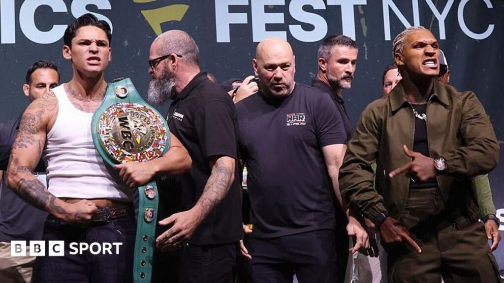 Ryan Garcia vs Conor Benn: Security stops confrontation at heated media day Ryan Garcia, Dana White and Conor Benn pose for pictures at the Zuffa Boxing news conference on 18 July 2026
