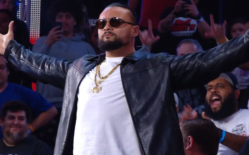 Santana Crashes Tony D’Angelo’s NXT Title Celebration After Brutal Street Fight On 7/21 Episode Santana Crashes Tony D'Angelo's NXT Title Celebration After Brutal Street Fight On 7/21 Episode