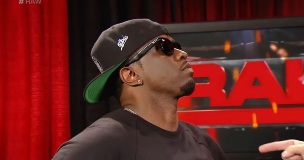 Sean ‘Diddy’ Combs Allegedly Had Assistant Carry His Sneakers Backstage During WWE Visit Sean 'Diddy' Combs Allegedly Had Assistant Carry His Sneakers Backstage During WWE Visit