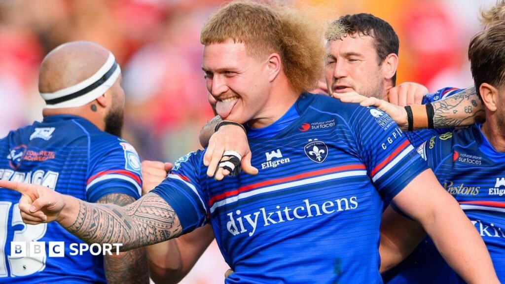 Super League: Hull KR 6-20 Wakefield Trinity – Rovers’ winning home run is ended Caius Faatali celebrates scoring for Wakefield Trinity