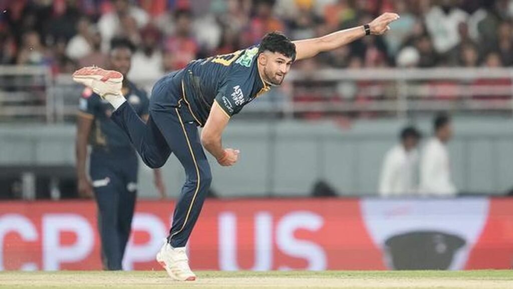 Who is Ashok Sharma? Meet the 150-kph tearaway who could make his India debut in Zimbabwe Who is Ashok Sharma? Meet the 150-kph tearaway who could make his India debut in Zimbabwe