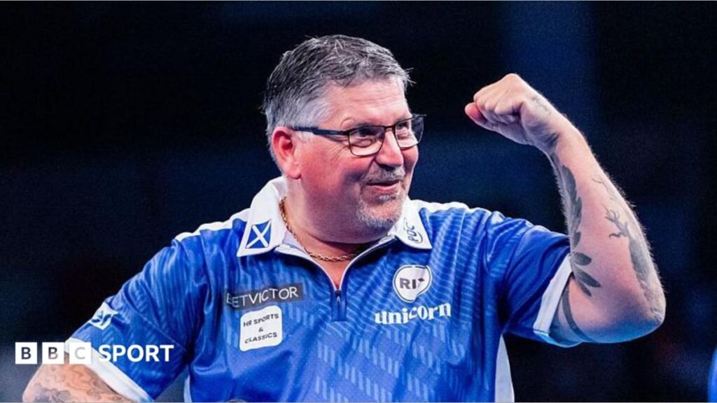 World Matchplay Darts 2026: Gary Anderson thrashes Ryan Joyce to reach last-16 Gary Anderson celebrating