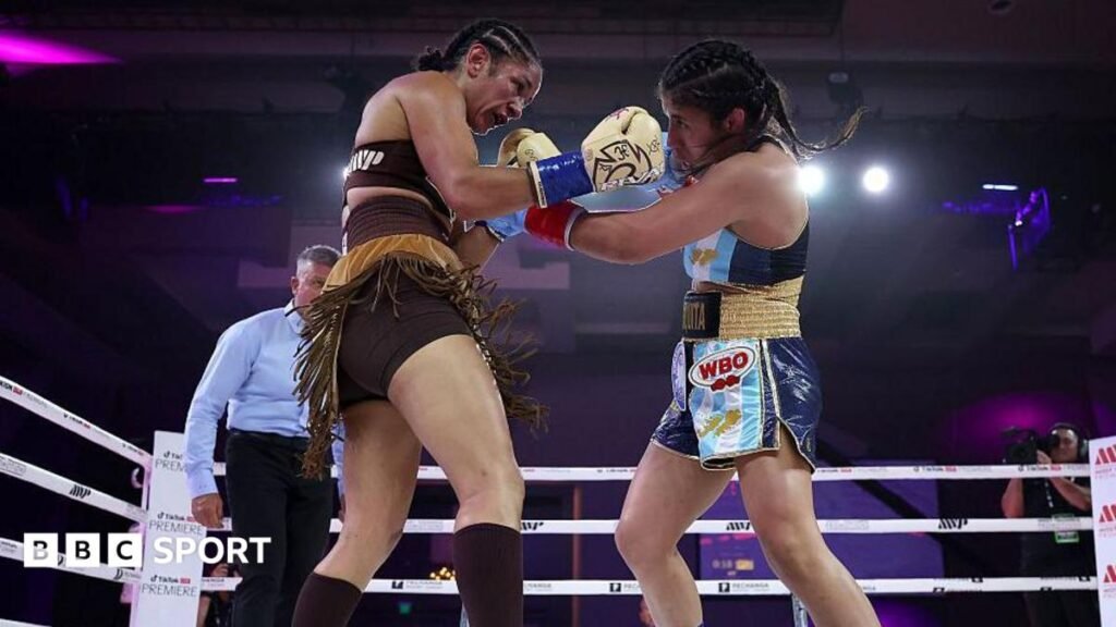 Amanda Serrano fighting Lucrecia Manzur in California