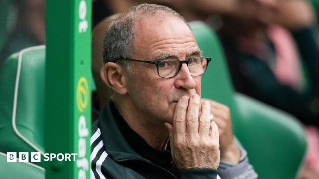 Celtic boss Martin O’Neill in hospital after ‘small procedure’ Martin O'Neill in the Celtic dugout